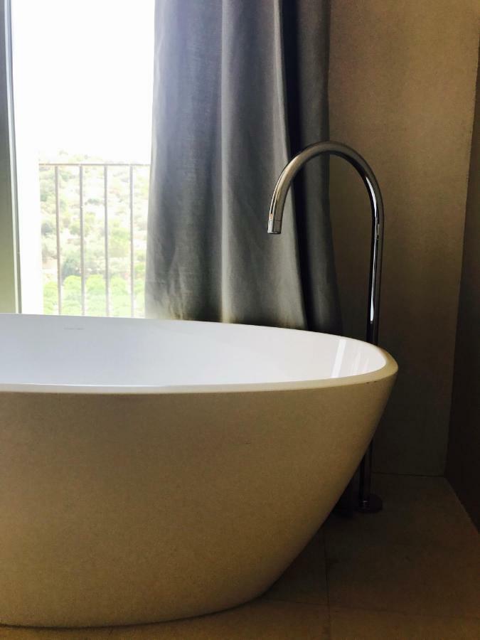 Battimandorlo Hotel Noto Eksteriør billede