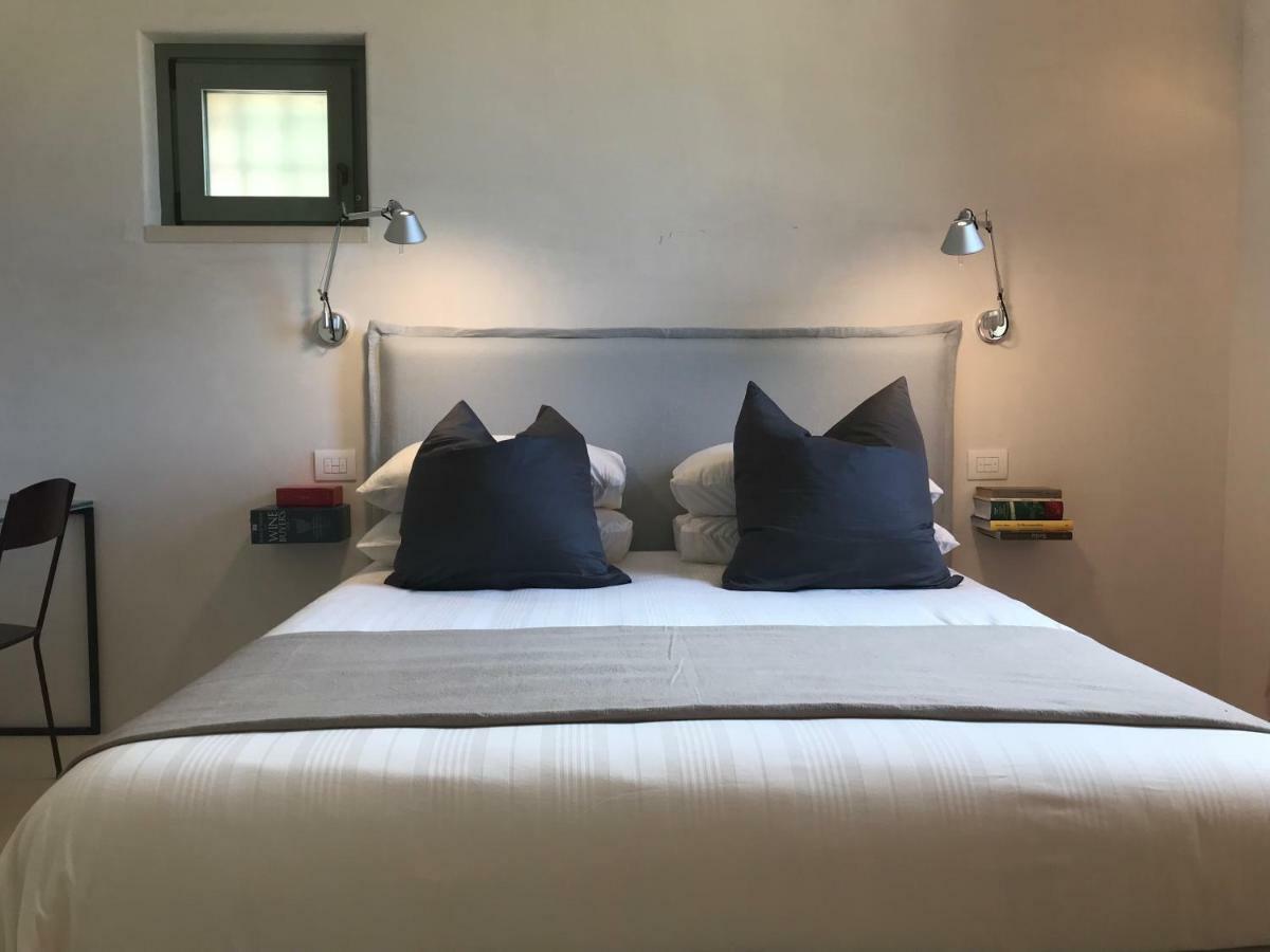 Battimandorlo Hotel Noto Eksteriør billede